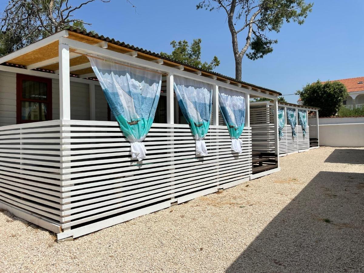 Dalmacia Mobile Homes And Caravans At The Beach Privlaka  Exteriör bild